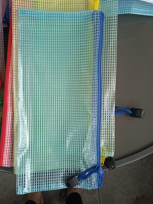Koperty plastikowe