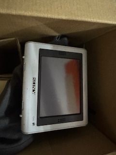 GPS Sony NAV-U NV50 na caixa completo