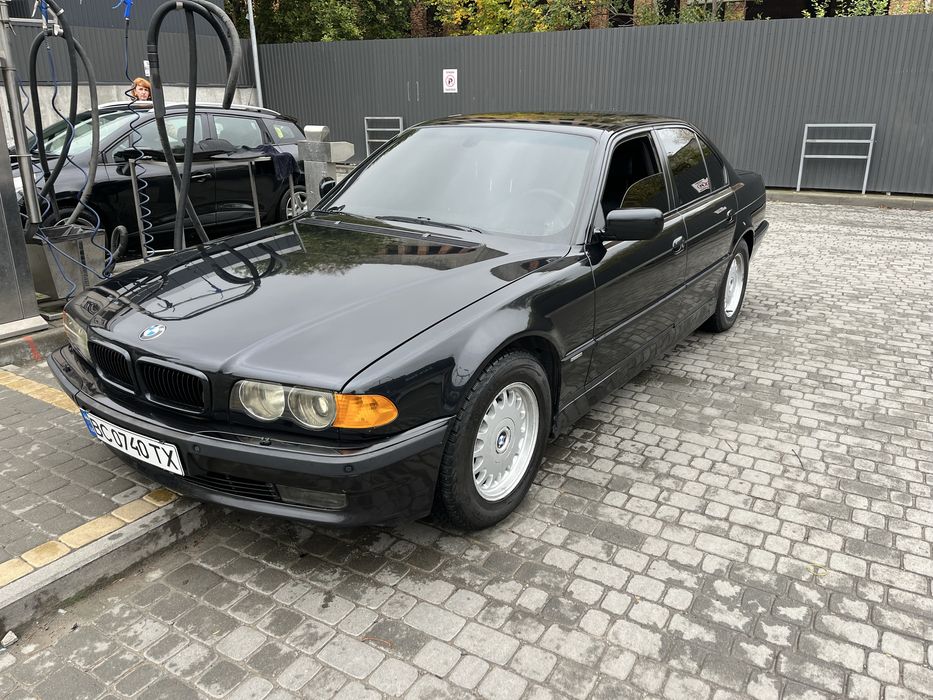 BMW e38