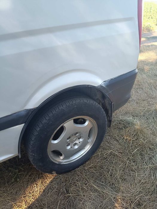 мерседес бенс віто