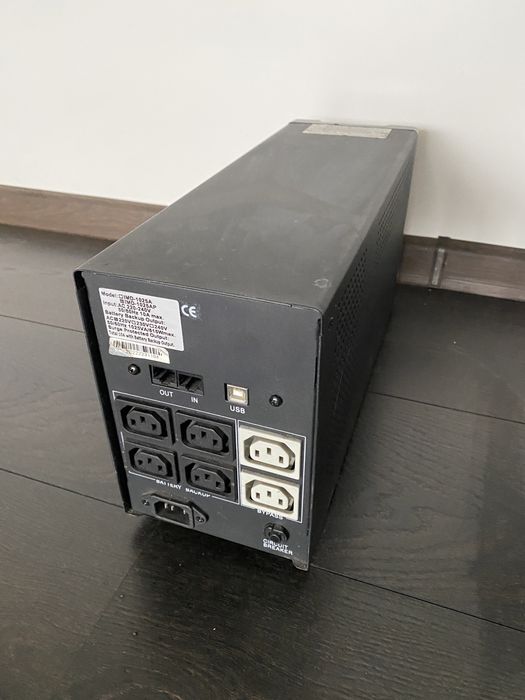 Бесперебойник Powercom  IMD-1025AP