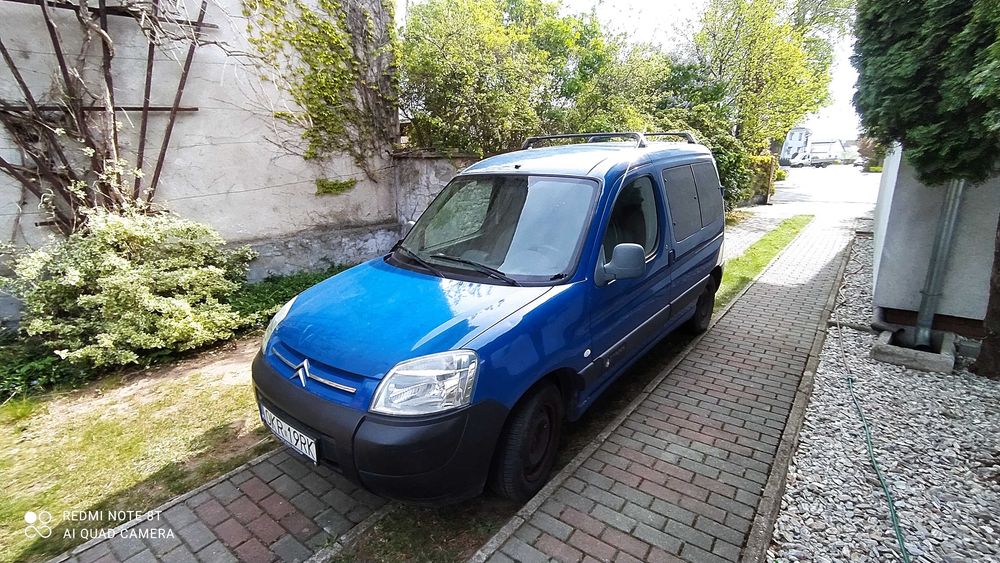 Citroen Berlingo 1,4  benzyna  2004