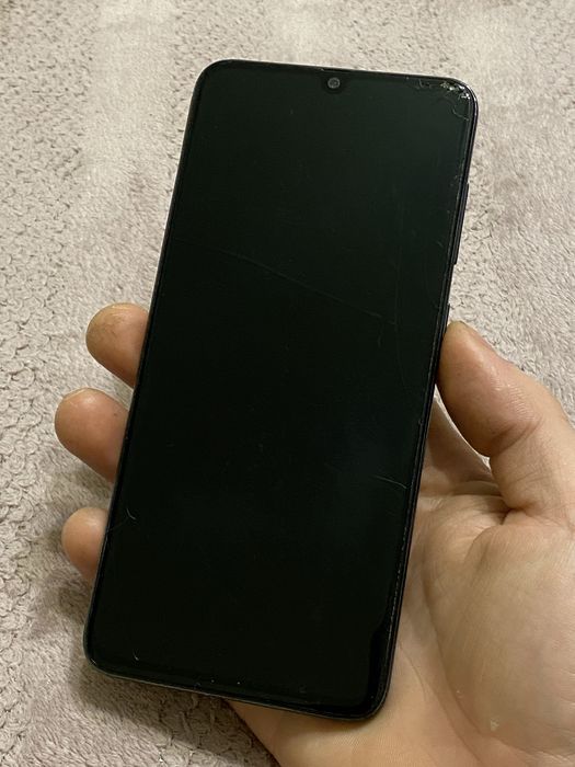 Телефон Samsung Galaxy A70