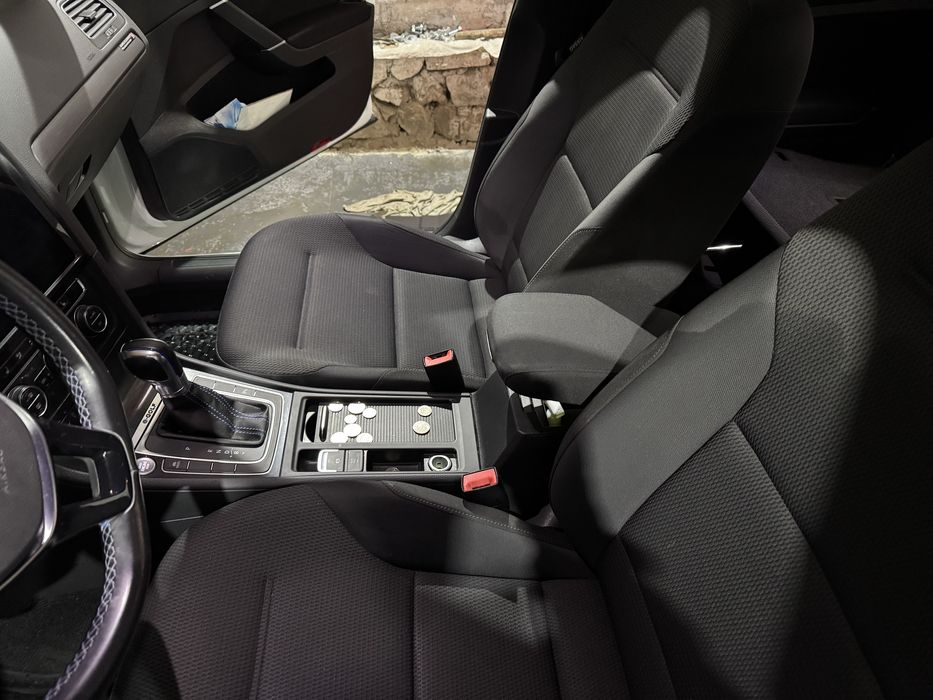 e-golf Volkswgen e-golf фольцваген е гольф