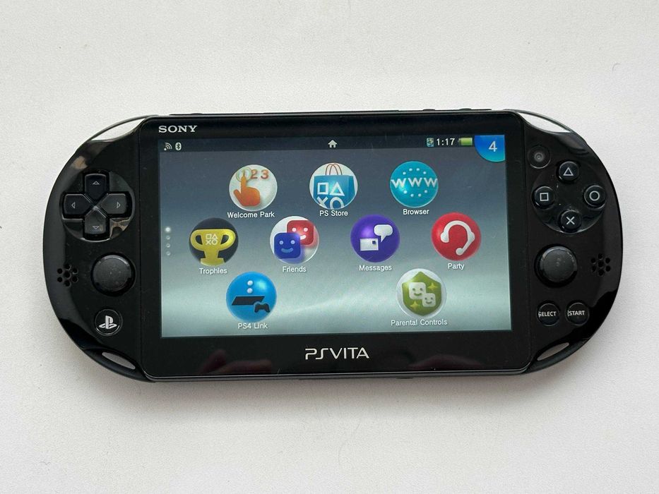Продам Sony PS Vita з встановленими іграми