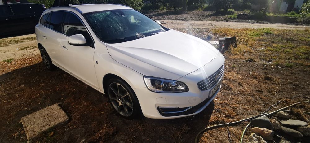 Volvo V60 ocean race D4