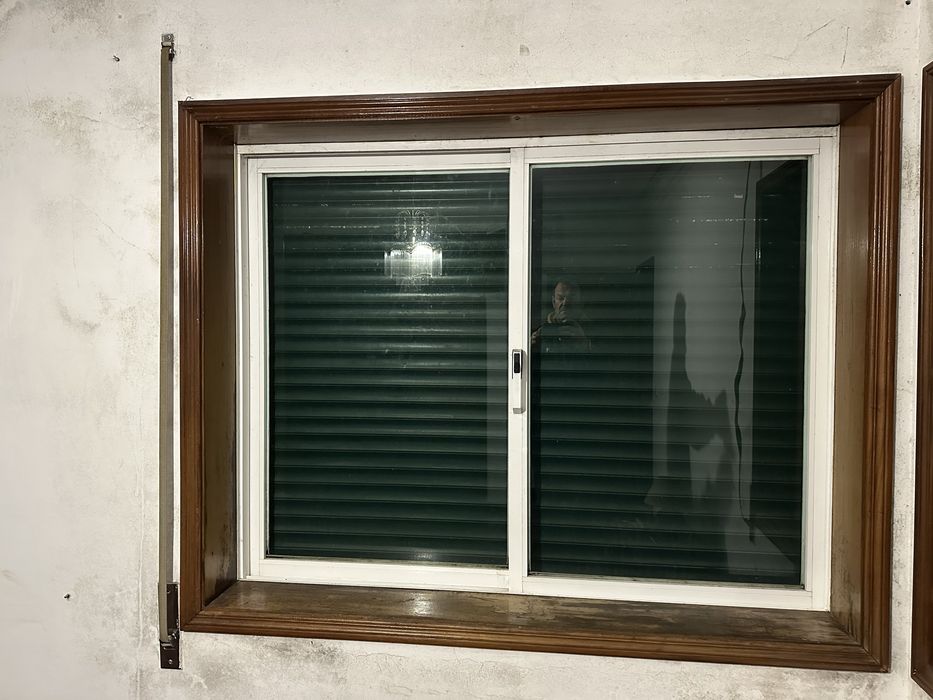 Janelas aluminio lacado branco