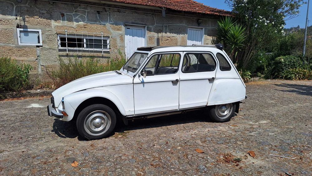 Carro Clássico Citroen Dyane Super