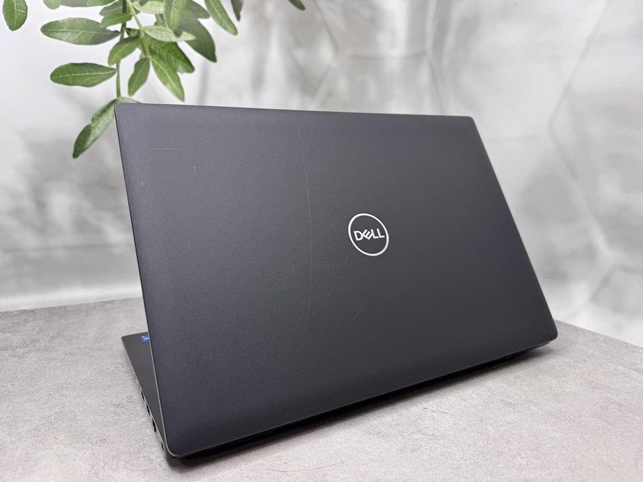 Ноутбук Dell Latitude 3420 / i5-1135G7 / 8GB / 256GB SSD / 14" Full HD IPS