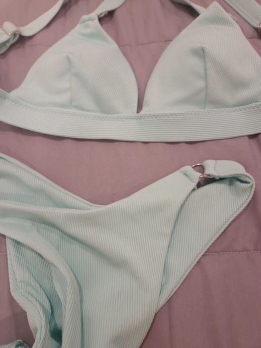 Bikini NOVO verde menta
