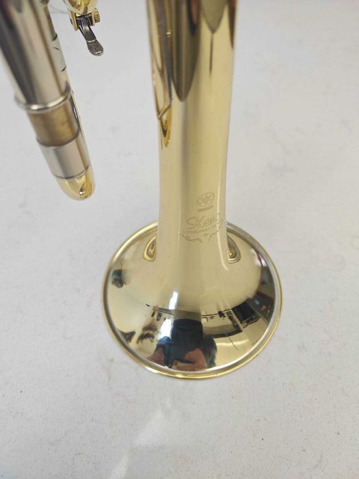 Trompete Yamaha 8335