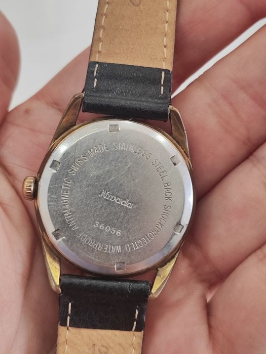 Relógio Nivada Compensamatic