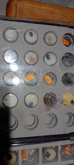 Zestaw próbek minerałów 6 pudelek