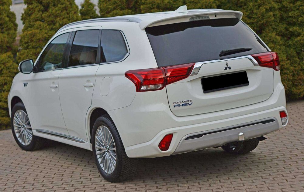 Mitsubishi Outlander PHEV 2019 2.4