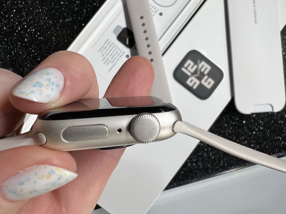 Apple Watch SE (2nd Gen) 40mm