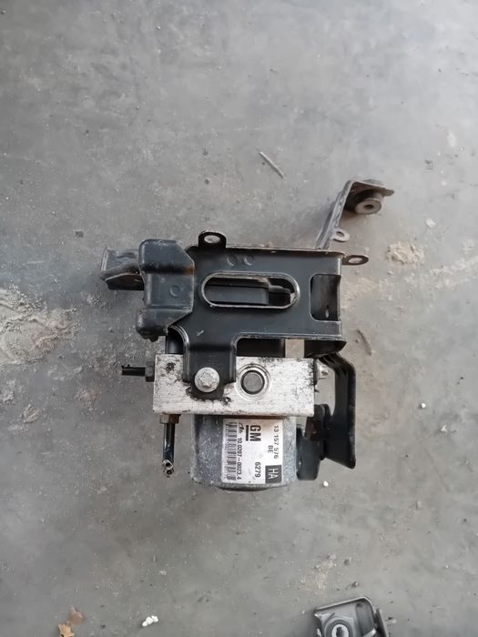 Opel Astra H zafira B pompa sterownik abs