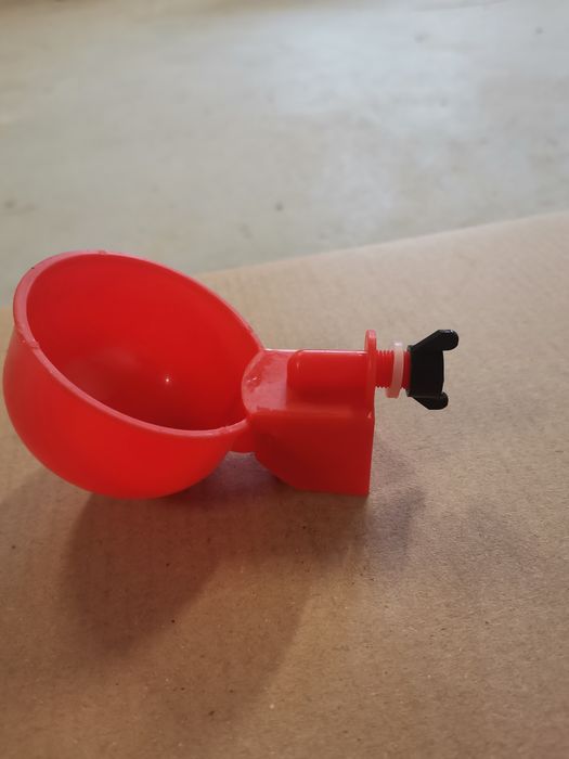 Poidło dla drobiu automatyczne