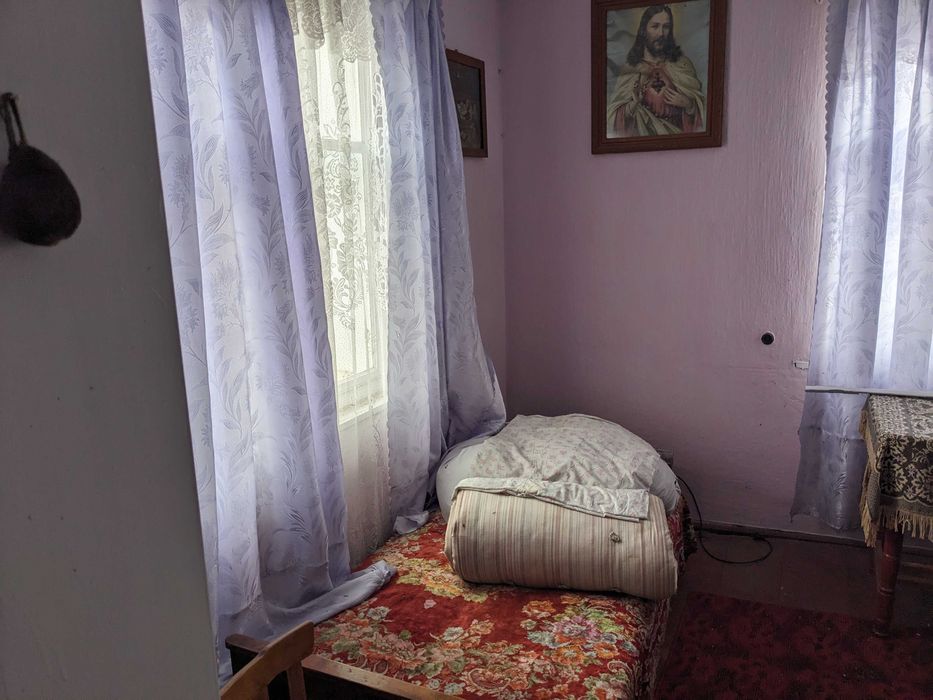 Продається відпочинковий будинок біля р. Дністер у с. Стриганці (2)