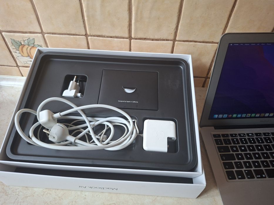 Apple Mac Book Air 13"