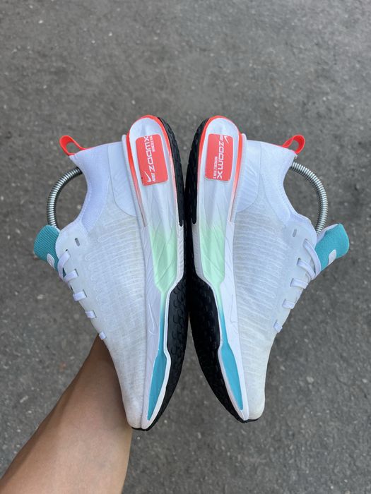 Кросівки Nike Zoomx Invincible 3