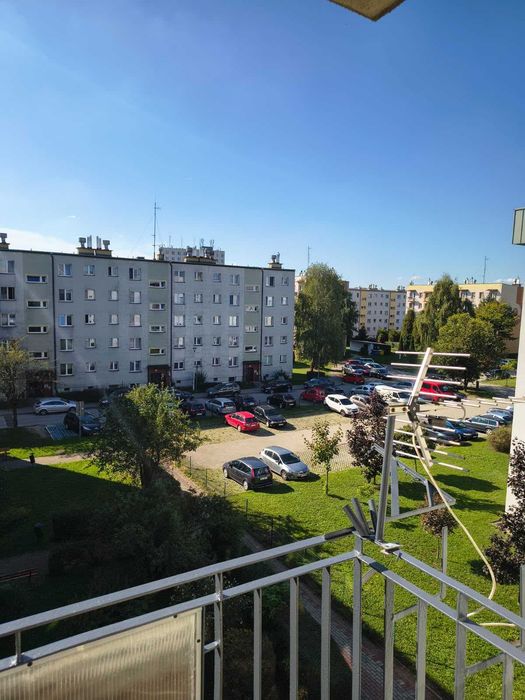 Mieszkanie na wynajem 30m2, Krosno ul. Podchorążych, 2 pokoje, balkon, parking