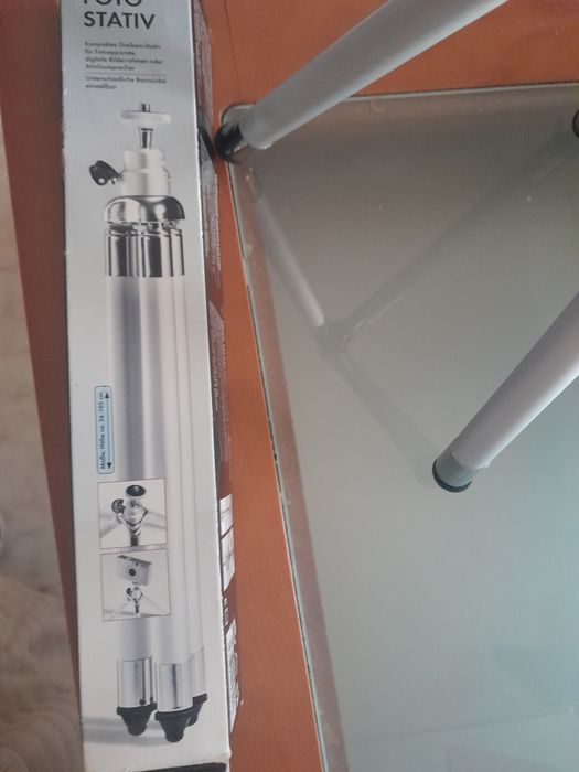 Tripé Metálica bom estado