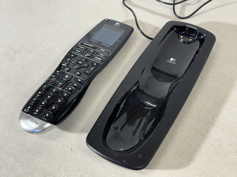 Pilot uniwersalny Logitech Harmony One ładowarka bateria Rozdrażewek ...