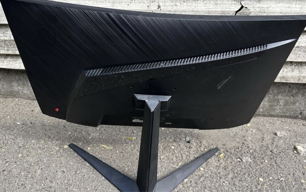 MSI 3CA9 Optix G27C5