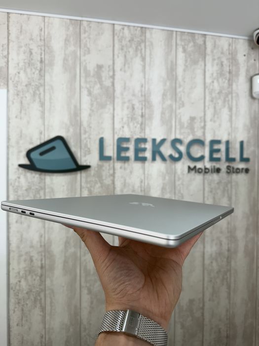 Macbook Air M5 - 13P - 16/1000GB - LUZ DAS ESTRELAS - NOVO CAIXA ABERTA
