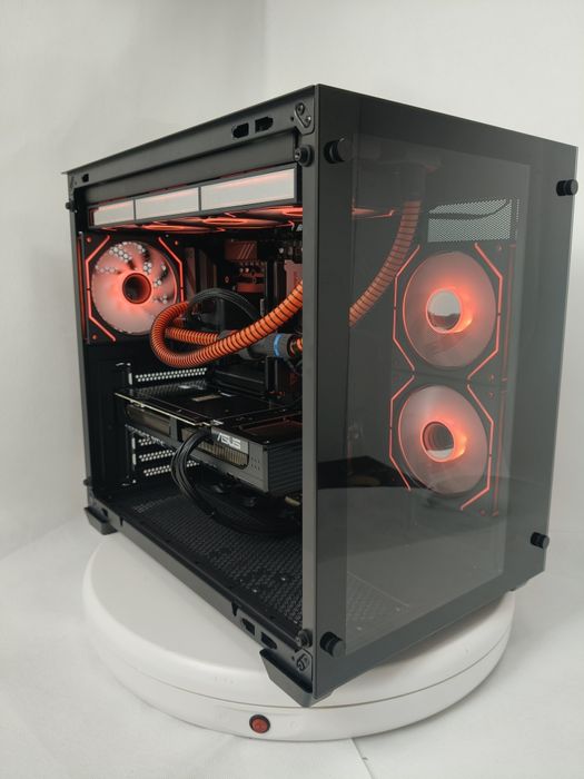 Komputer Gamingowy 9800X3D,RTX 5080,16 GB,Win 11, Promocja !