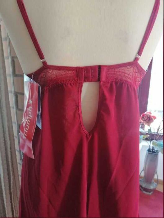 Camisa dormir Triumph com soutien 85B Nova 52% desconto