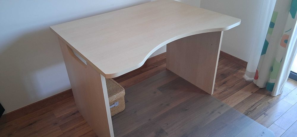 Secretária + módulo de gavetas