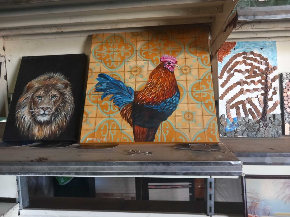 Lote de pinturas e quadros, preço cada
