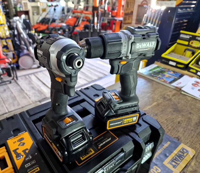 KIT MCLAREN, BERBEQUIM/APARAFUSADORA/2 BATERIAS LI-ON 5AH/MALA TSTAK