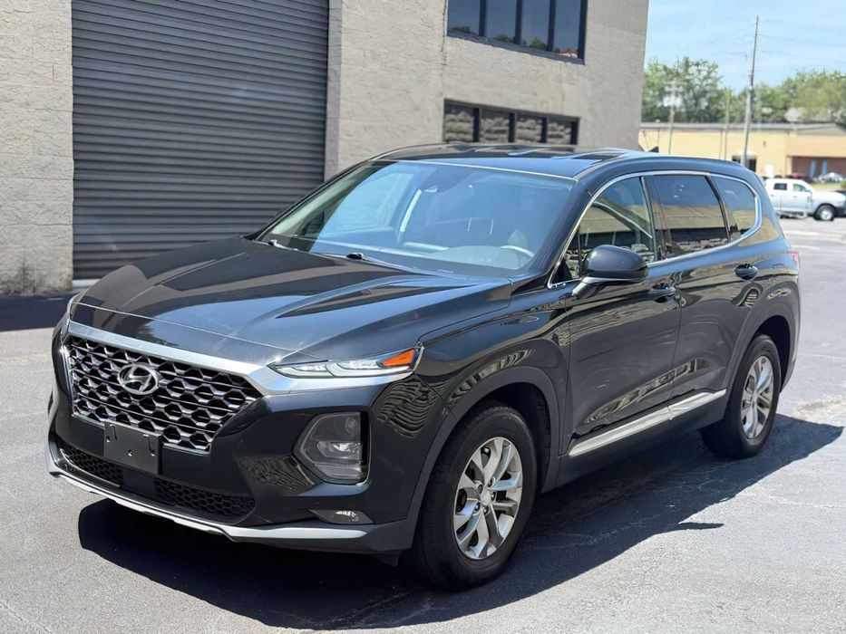Hyundai Santa Fe      2020