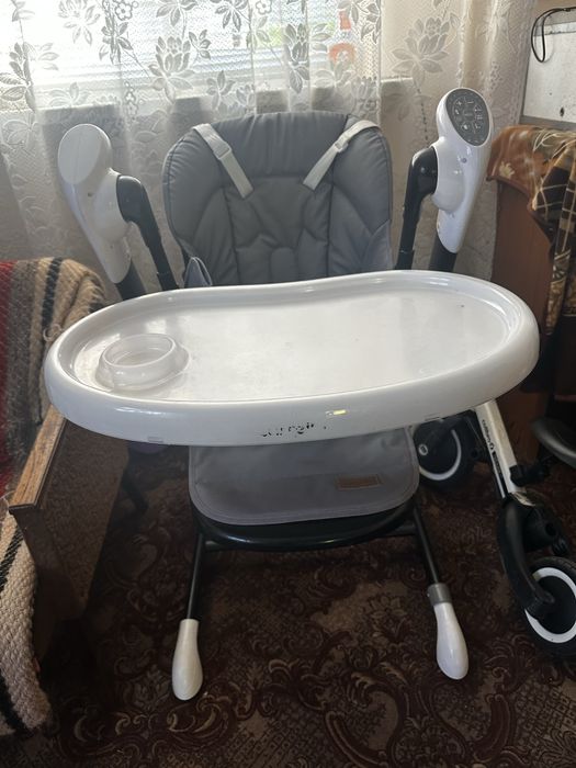 Стілець-гойдалка 3 в 1 CARRELLO Cascata