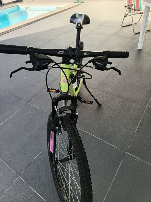 Bicicleta em excelente estado