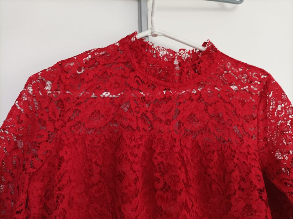 Sukienka koronkowa Sinsay S