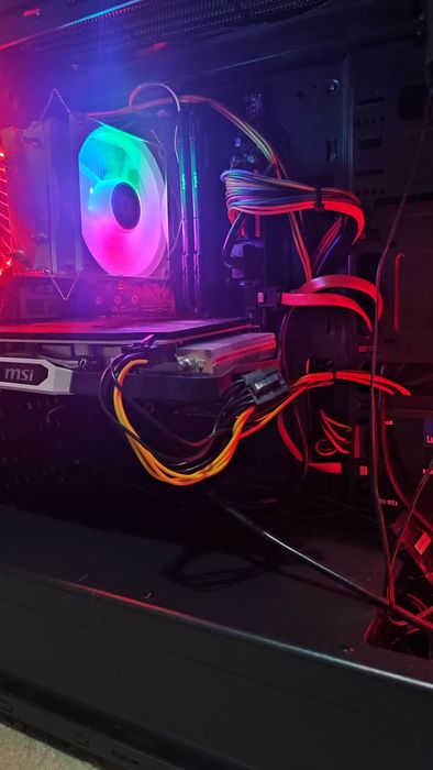 Komputer gtx1660ti SSD 256gb 16ram ddr4 700w