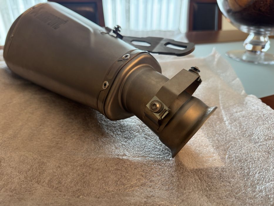 Ponteira Akrapovic nova para KTM Superduke 1290 R