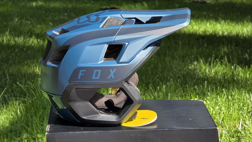 Kask Fox dropframe pro M