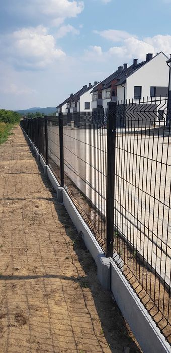 Ogrodzenie panelowe WIŚNIOWSKI 123cm 4mm OC+RAL podmurówka 74zł/mb