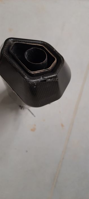 Wydechy sportowe, tłumiki Remus Hexacone carbon