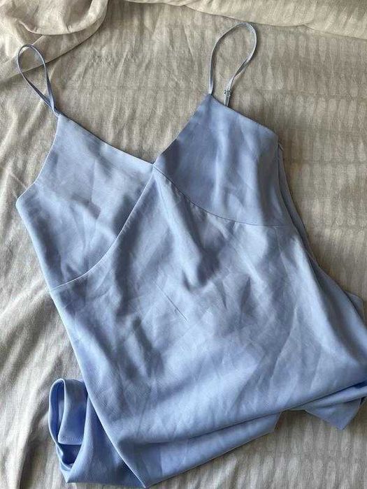 Нова атласна сукня комбінація на бретелях primark ніжно-блакитна сукня сліп