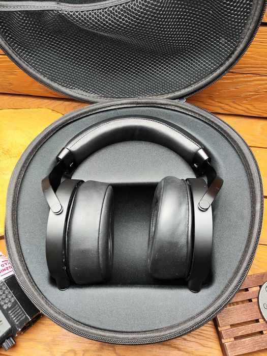 Monoprice Monolith M1070 słuchawki planarne przetwornik 106mm etui box pałąk gąbki Pady