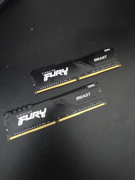 Memórias Ram Dimm 64Gb Ddr4 (2x32Gb) Kingston Fury a 3200Mhz