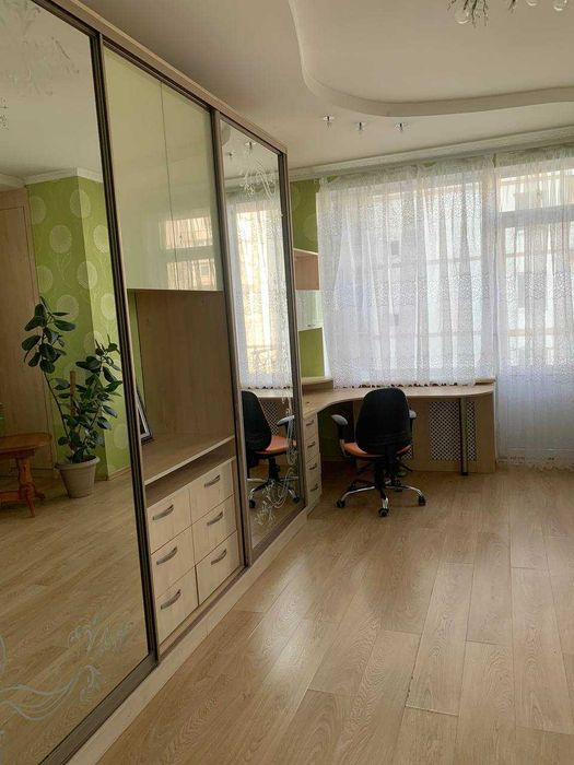 Квартиру в долгос