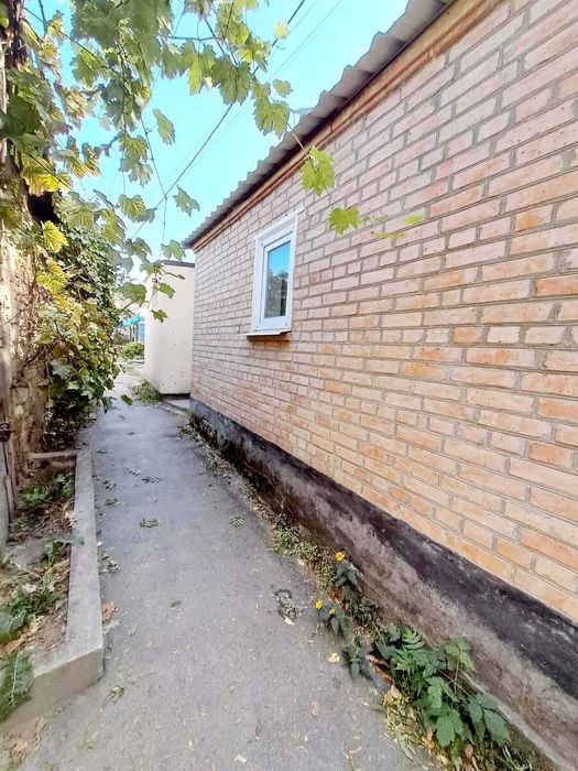 Продам 2-о к/к можливо під офіс в центрі по вул.Тимірязєва.