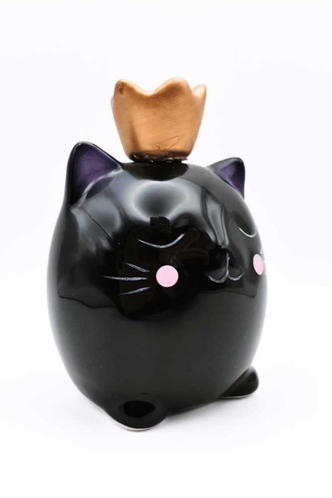 Skarbonka czarny kotek w koronie