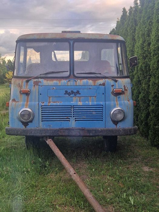 RoBuR IFA części PRL rama widelec